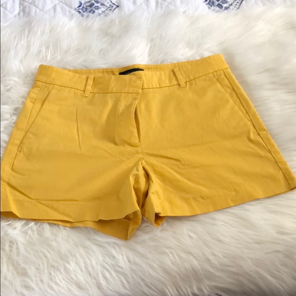 Yellow Ann Taylor Shorts Size 6